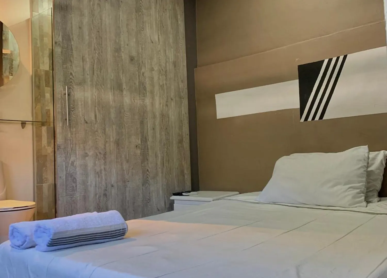 Imperial Serenity Suite Poblado 301A Medellin 0*,  Colombia